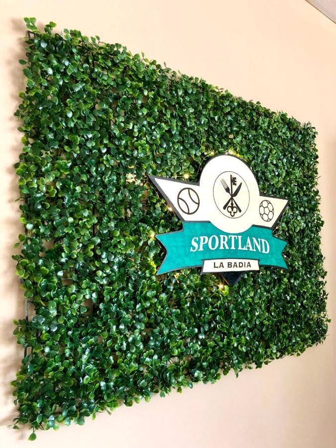 Sportland Hotel Colle Val D'Elsa Exterior foto