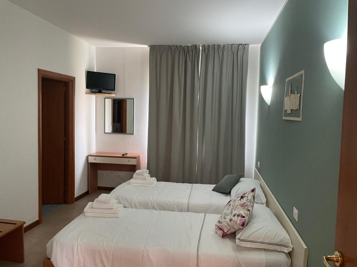 Sportland Hotel Colle Val D'Elsa Exterior foto
